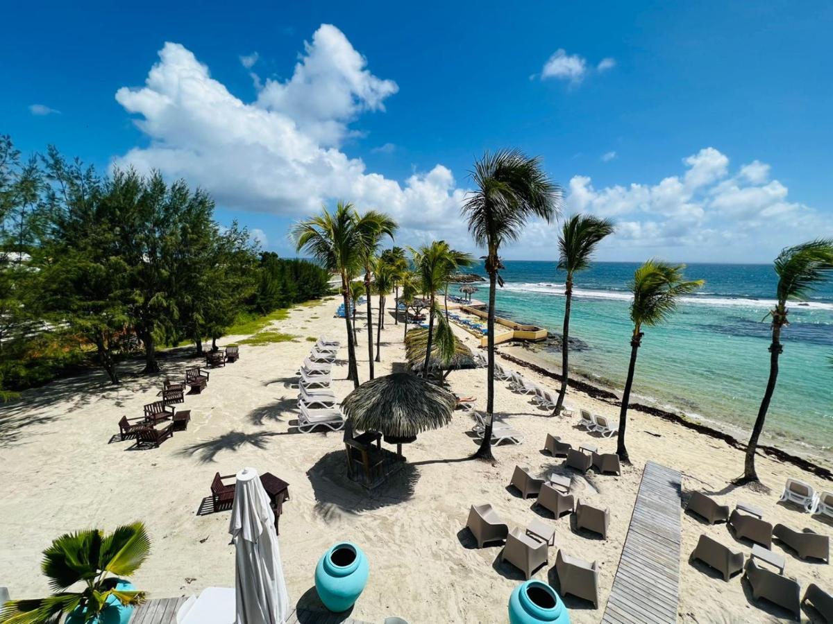 Ti Bou - petite vue mer Belle-Allée Extérieur photo